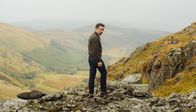 Inspector Mathias - Mord in Wales – SENDER: ARD - SENDETITEL: Inspector Mathias - Mord in Wales: Feuernacht - UNTERTITEL: Hinterland - Child Of The Night - CAPTION: ARD Degeto INSPECTOR MATHIAS - MORD IN WALES: FEUERNACHT, "Hinterland - Child Of The Night" Uhr im ERSTEN..Inspector Tom Mathias (Richard Harrington) kehrt nach einer Auszeit in den Dienst zurück.