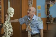 Community – Dekan Pelton (Jim Rash) hält wie immer alle auf Trab ...