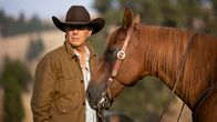 Yellowstone – John Dutton (Kevin Costner)