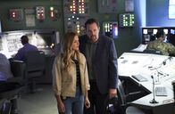 Navy CIS – Ellie Bishop (Emily Wickersham, l.); Timothy McGee (Sean Murray, r.)