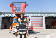 CheXperiment – "CheXperiment"-Herausforderer Feuerwehrmann Max Bachmeier von der Berufsfeuerwehr München zu Gast bei der FFW Eichenau.