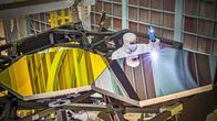 Spacetime – Noch befindet sich das James Webb Space Telescope in der Erprobung. Hat es aber erst einmal die Erde verlassen, soll es die Leistung des Hubble-Teleskops um das Einhundertfache übertreffen.