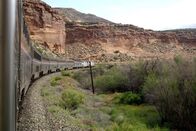 Eisenbahn-Romantik – Nach der ersten Nacht - der California Zephyr im Ruby Canyon.