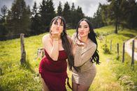 Forsthaus Rampensau – Paloma & Nadja (re.)