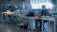 Mayday - Alarm im Cockpit – Ein Team aus internationalen Experten untersucht die Wrackteile des abgestürzten Flugs Aeroflot 821.