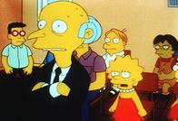 Die Simpsons – Der bankrotte Mr. Burns befolgt Lisa Simpsons Rat, sich mehr um die Umwelt zu kümmern, und gründet eine Recycling-Firma.
