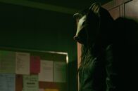 Saw III – Der irre Jigsaw (Tobin Bell) ist der Polizei abermals entkommen. Während die Ermittler ihn immer noch suchen, hat er bereits ein neues Opfer im Visier: Dr. Lynn Denlon ...