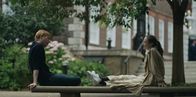 Alice & Jack – In einem Londoner Park treffen sich Jack (Domhnall Gleeson) und Alice (Andrea Riseborough) nach Jahren wieder. Sie gesteht ihm, dass sie gerne Mutter werden und sich künstlich befruchten lassen möchte.