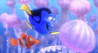 Findet Nemo – "FINDING NEMO 3D" (L-R) MARLIN and DORY amongst jellyfish. Â