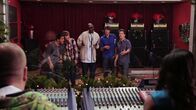 Big Time Rush – L - R: Carlos PenaVega als Carlos Garcia, Kendall Schmidt als Kendall Knight, Snoop Dogg, James Maslow als James Diamond, Logan Henderson als Logan Mitchell