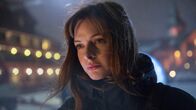 Schneemann – Katrine Bratt (Rebecca Ferguson) unterstützt Harry Hole bei seinen Ermittlungen in Fall einer Reihe verschwundener Frauen.