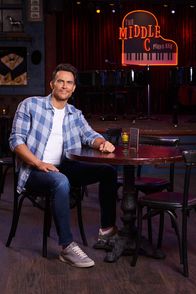 Call Me Kat – Max (Cheyenne Jackson)