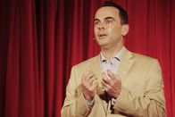 alpha-Campus Talks – Oliver Lubrich von der Universität Bern berichtet, wie ausländische Schriftsteller und Diplomaten den Nationalsozialismus im Dritten Reich erlebt haben.