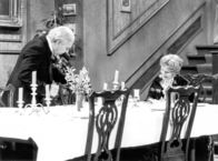 Dinner for One oder Der neunzigste Geburtstag – Freddie Frinton, May Warden.