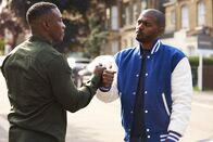 Bulletproof – Ronnie Pike (Ashley Walters, l.); Aaron Bishop (Noel Clarke, r.)