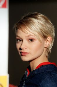 Kommissar Rex – Mavie Hörbiger (Claudia Wallner).