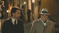 Der Feind meines Feindes – L-R: Gabriel Morales (Oliver Mommsen) und der Pate des Clans Toto Conte (Orso Maria Guerrini).