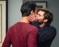 Grey's Anatomy – Alex Landi (Dr. Nico Kim), Jake Borelli (Dr. Levi Schmitt).