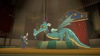 Tashi – Mit seinem eigenen Feuer bekommt Graf Ling den Drachen unter Kontrolle. Â