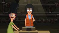 Bob's Burgers – Louise (l.); Tina (r.)