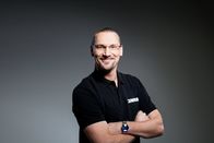 Raw – Wrestling vom Feinsten bei RAW, kommentiert von Holger Böschen ...