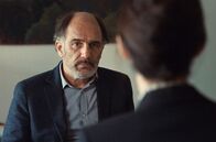 In Therapie – Philippe (Frédéric Pierrot) ist wieder bei seiner Supervisorin Claire (Charlotte Gainsbourg): Diesmal geht es um seinen Vater.