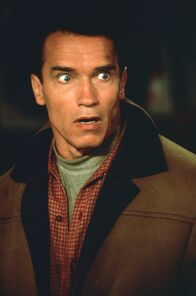 Versprochen ist versprochen – Howard Langston (Arnold Schwarzenegger)
