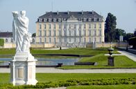 Unser Westen – Das Schloss Augustusburg in Brühl, erbaut unter Kurfürst Clemens August, ist UNESCO-Weltkulturerbe seit 1984.