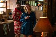 Baskets – Dale Baskets (Zach Galifianakis, l.); Shannon (October Moore, r.)