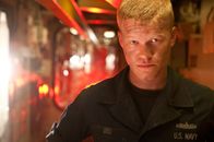 Battleship – Kann der Bootsmann Ordy (Jesse Plemons) dabei helfen, die Erde vor scheinbar unbesiegbaren Alien zu beschützen?