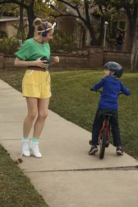 Teachers – Mary Louise Bennigan (Katie O'Brien, l.)