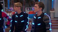 Henry Danger – L-R: Henry Hart (Jace Norman), Jasper Dunlop (Sean Ryan Fox)