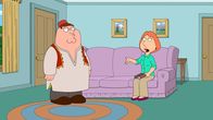 Family Guy – Lois (r.) kann nicht glauben, dass Peter (l.) zum Islam konvertiert ist ...