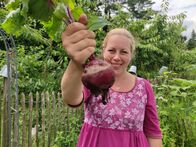 Terra Xpress – Jenny Slupkowski erntet reichlich aus ihrem Gemüsegarten und hält ihre Fangemeinde via soziale Medien auf dem Laufenden.