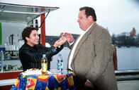 Der Bulle von Tölz – Katerina Jacob (Sabrina Lorenz), Ottfried Fischer (Benno Berghammer).