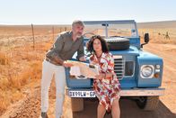 Das Traumschiff – Die Fahrt im Jeep wird für Staff-Kapitän Martin Grimm (Daniel Morgenroth) und Hanna Liebhold (Barbara Wussow) zum Rennen gegen die Zeit.