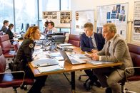 Harrow – (v.li.): Mirrah Foulkes (Soroya Dass), Andrew Buchanan (Inspector Kiriakos), Damien Garvey (Bryan Nichols).