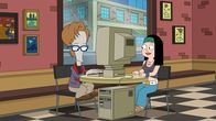 American Dad! – v.li.: Roger, Hayley