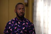 New Girl – Als die Geburt seines ersten Kindes immer näher rückt, steigt in Winston (Lamorne Morris) die Angst vor der Verantwortung. Können seine Freunde ihn beruhigen?