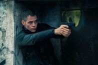 The Contractor - Spezialeinsatz Berlin – Chris Pine als James
