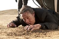 Ghost Rider: Spirit of Vengeance – Nach dem Kampf mit dem Ghost Rider wird Roarke (Ciarán Hinds), die aktuelle Hülle des Teufels, zerstört...