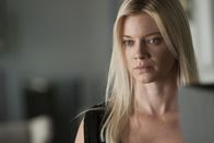 Columbus Circle – Lillian Hart (Amy Smart) zieht mit ihrem Mann in die Wohnung, in der die alte Dame starb.