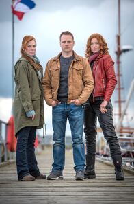 Nord bei Nordwest – (v.li.) Henny Reents (Lona Vogt), Hinnerk Schönemann (Hauke Jacobs), Marleen Lohse (Jule Christiansen).