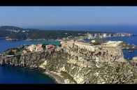 Inseln Italiens – Die Abtei Santa Maria a Mare auf San Nicola