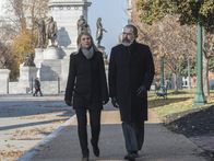 Homeland – Carrie Mathison (Claire Danes, l.); Saul Berenson (Mandy Patinkin, r.)