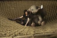 Dumbo – Greifen nach den Sternen: Eva Green als Colette Marchant, Dumbo
