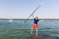 Checker Julian – Julian nach dem Rudern am Ammersee in der Nähe der Internatsschule