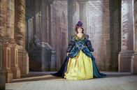 Vivaldi – Anna Girò (Chiara Brunello), die „Primadonna“ und Muse Vivaldis – Gerüchte über das Verhältnis der Sängerin und des Priesters zueinander machten schnell die Runde.