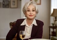 Young Sheldon – Connie "Meemaw" Tucker (Annie Potts)