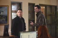 Lucifer – Dan (Kevin Alejandro, l.); Lucifer (Tom Ellis, r.)